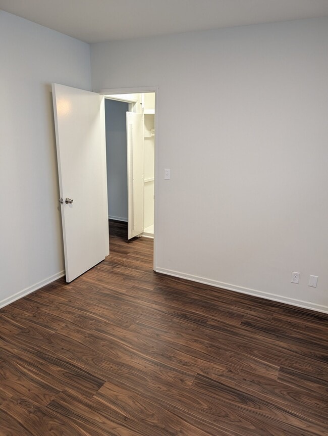 Photo - 1317 Euclid St Unit 6