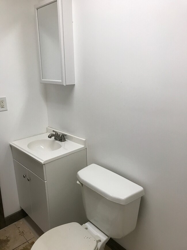 Photo - 521 4th Ave NW Unidad 1