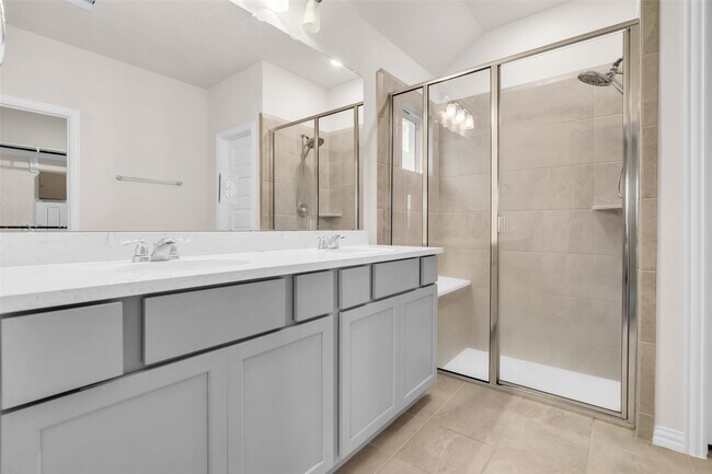 Photo - 19419 Valletta Green Dr