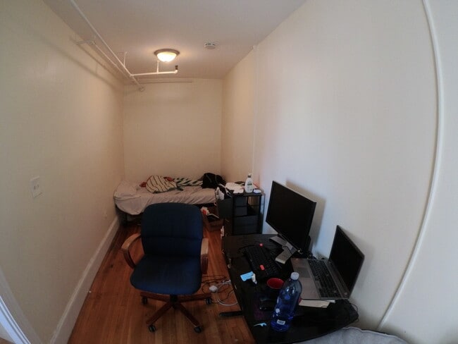 Photo - 19 Claymoss Rd Unit 12