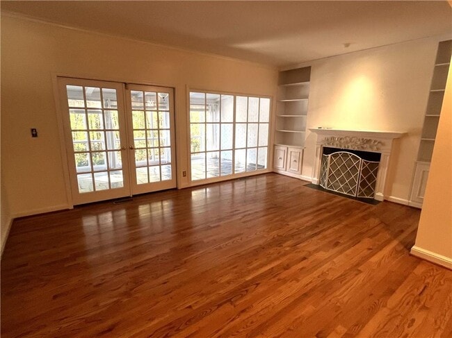 Photo - 3512 Paces Pl NW