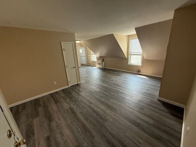Building Photo - 435 Dubuque St Unit 435-3 Dubuque Rental