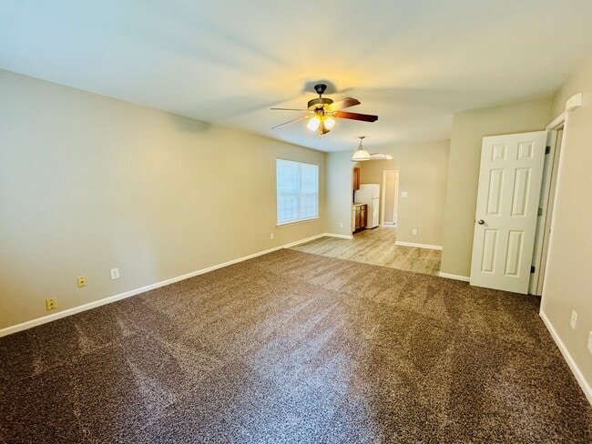 Photo - **Price just reduced & Move-in special of ...