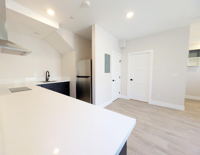 Photo - 3570-3574 45th St - 3574 #2