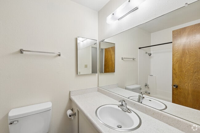 Unit C - Bathroom