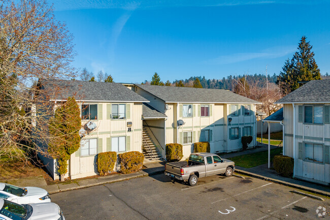 Photo - Maple Lane Court Apartments