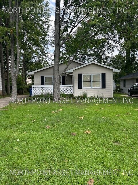 Building Photo - Adorable 3 Bed House in a Top Notch Location!