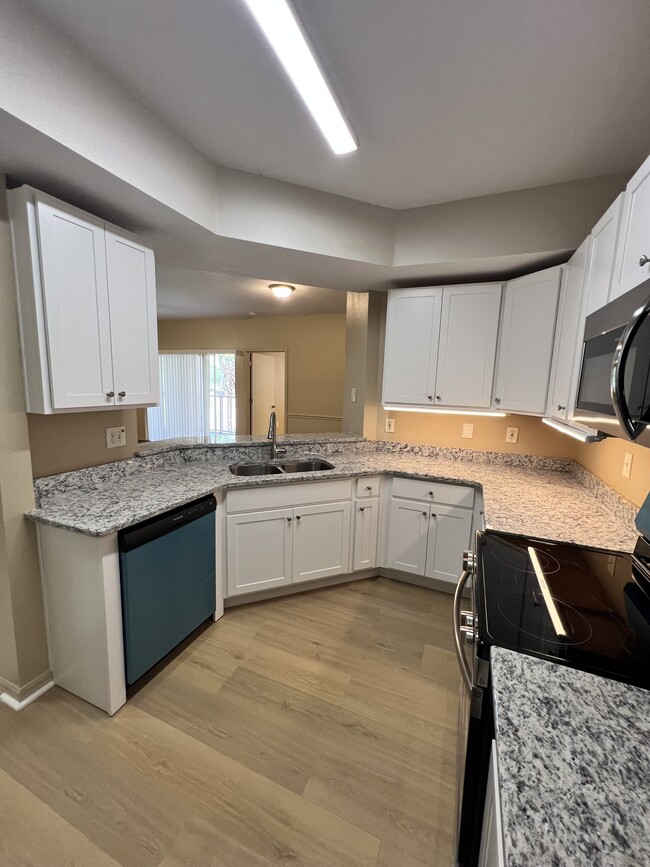 Kitchen-O