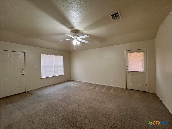 Photo - 1631 Yuma Trail