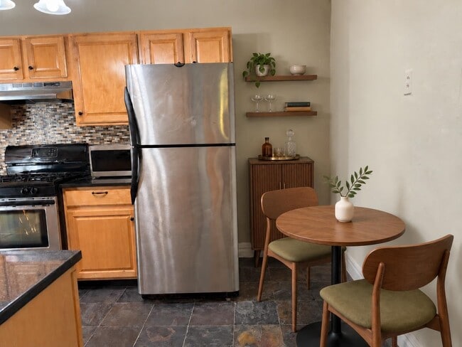 321 79th St Unit 19