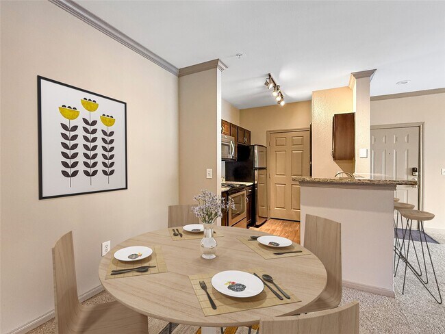 Photo - 2303 Louisiana St