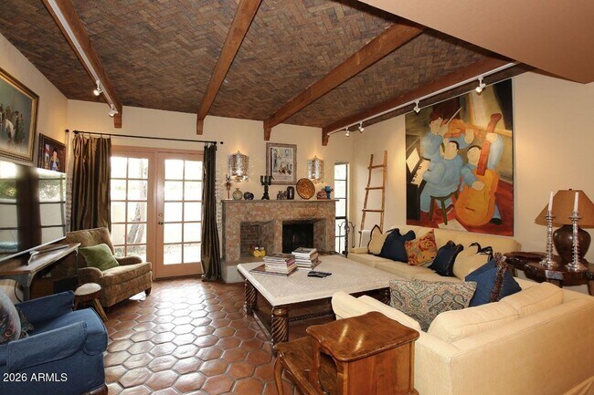 Building Photo - 6218 N 30th Pl