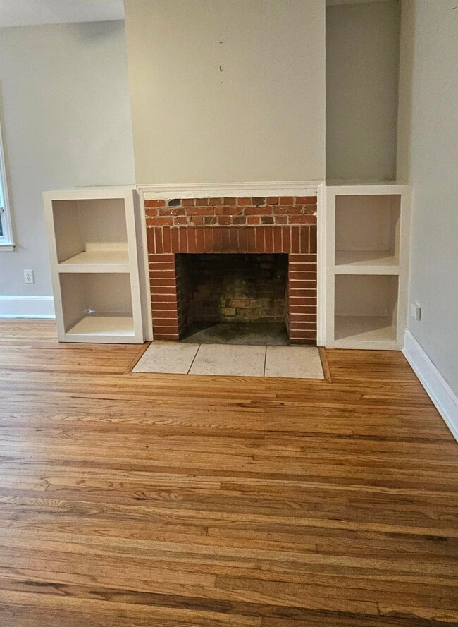 Photo - 908 Lakewood Ave