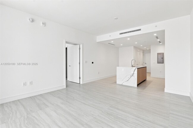 Photo - 2411 Laguna Cir Unit 1107
