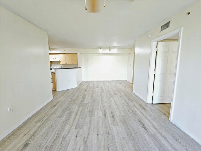 Photo - 4151 San Marino Blvd Unit 208