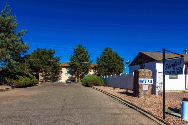 Stardust Plaza Apartments
