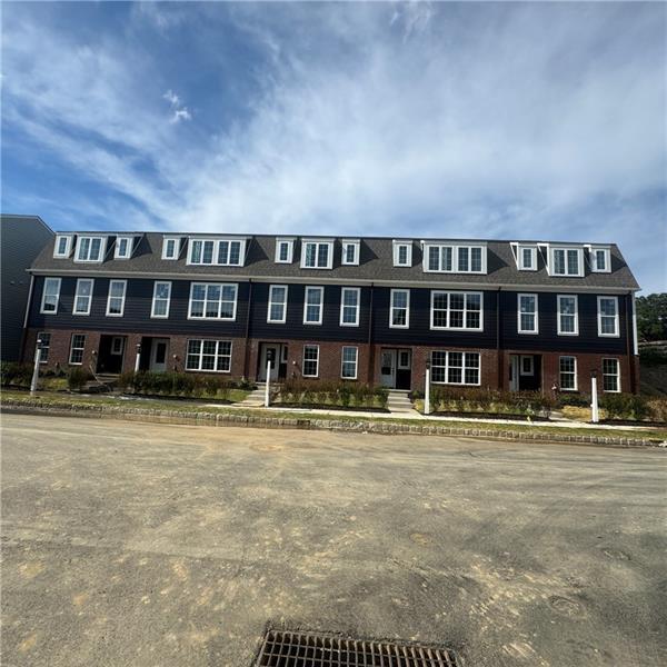 809 Revival Ln