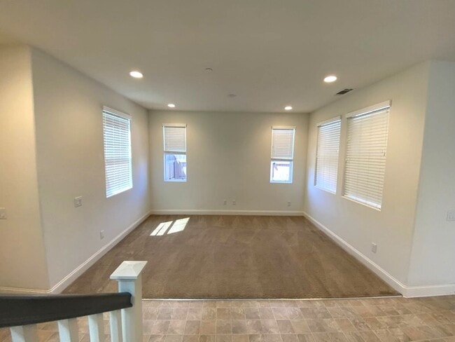 Photo - 1824 Blue Sage Ln