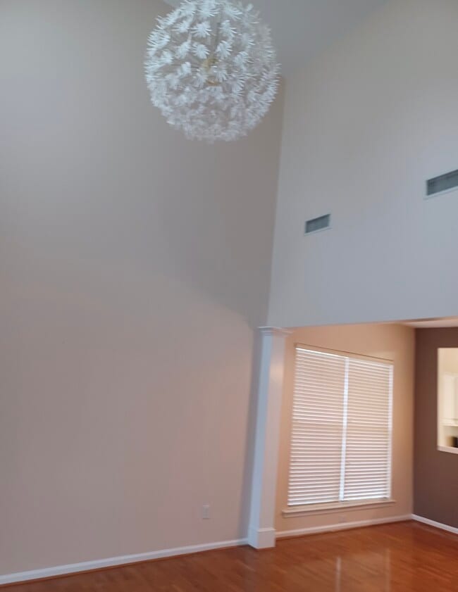 Photo - 2416 Normancrest Ct