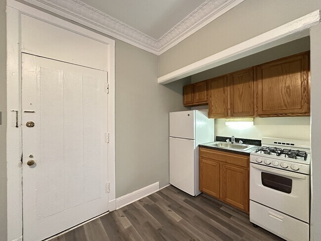 Photo - 3836 N Fremont St Unit 603