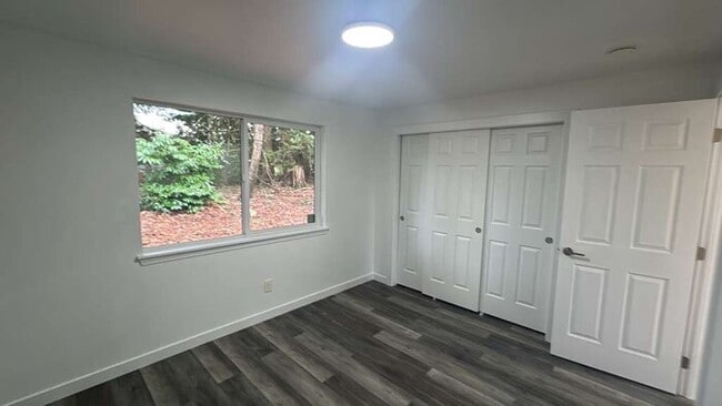 Photo - 1433 E Dearborn Ave