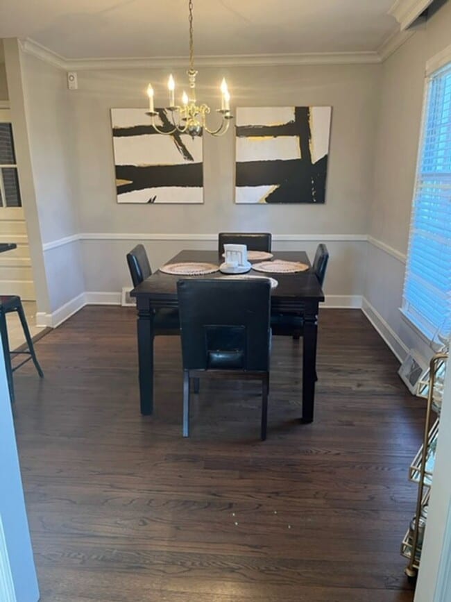 Photo - Lovely Three Bedroom Duplex in Myers Park!