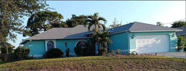 Building Photo - 1000 SW 37th St
