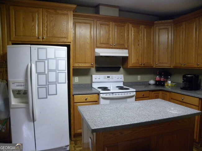 Photo - 2627 Cole Rd