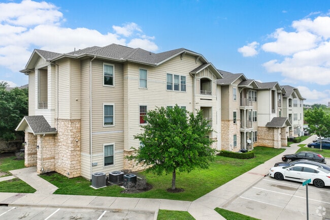 Building Photo - Woodmont