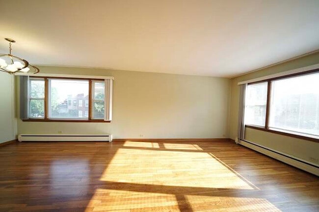 Photo - 4729 N Kildare Ave Unit 2