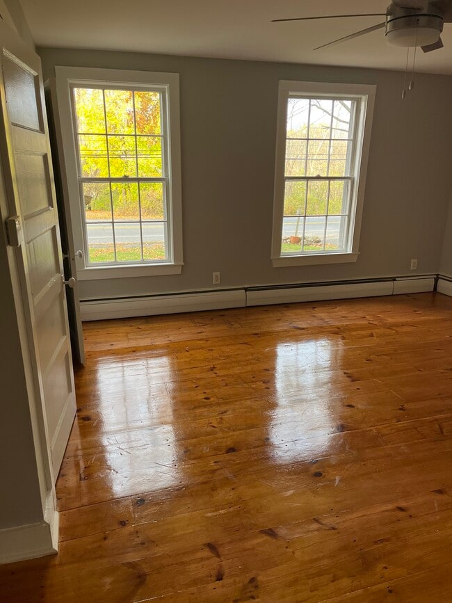 Photo - 181 High Rd Unit 1