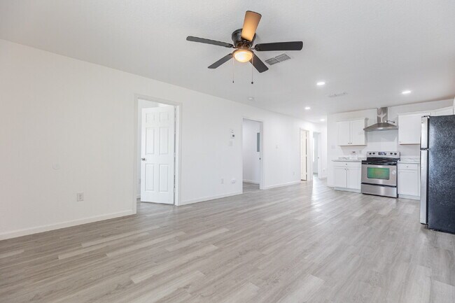 Photo - 1010 Co Rd 4516