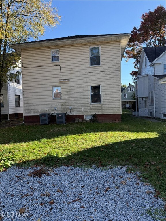 Photo - 1235 18th St NW Unit 2