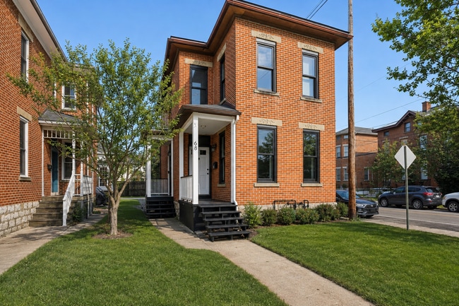 Building Photo - 68 E Hubbard Ave