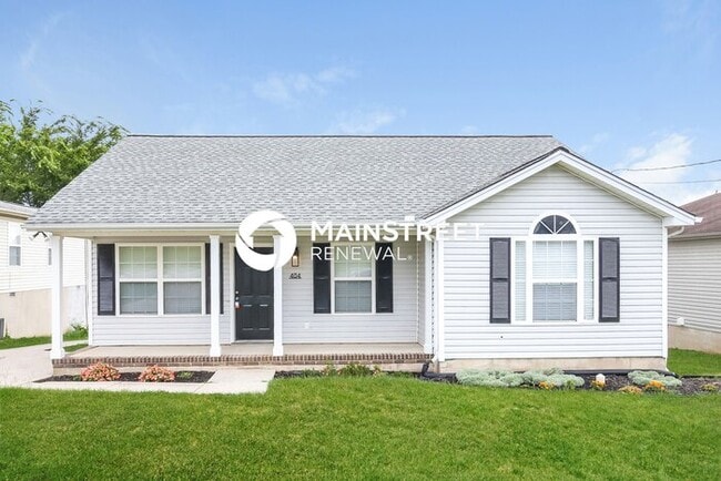 Building Photo - 3 Bedroom Pet-Friendly Home in LA VERGNE, TN with Main Street Renewal