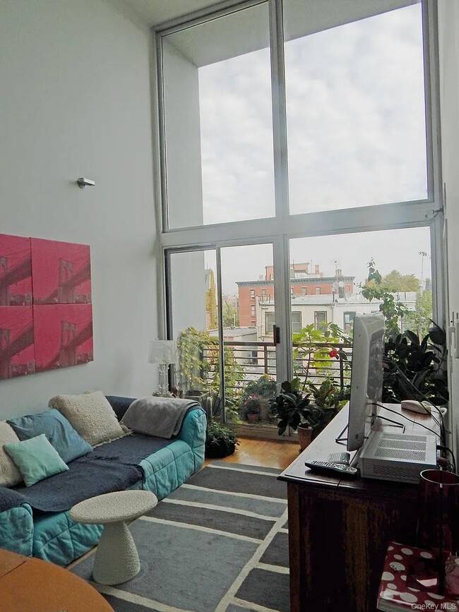 Photo - 925 Pacific St Unit 0