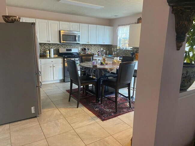 Photo - 1358 Cascade View Dr SW