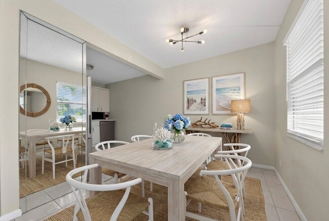 Dining Rm Staged - 2012 Hythe A Unit #2012