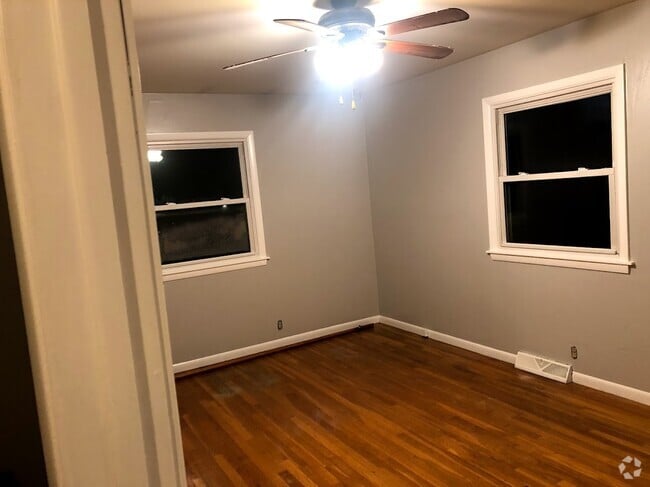 Building Photo - 2013 Winchester Dr Rental