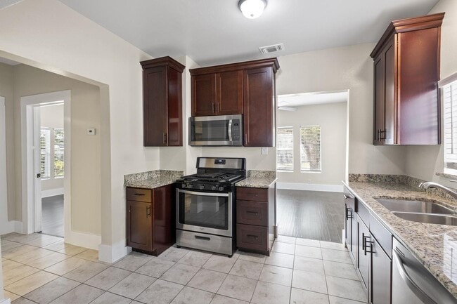 Charming Beacon Hill home with large private backyard