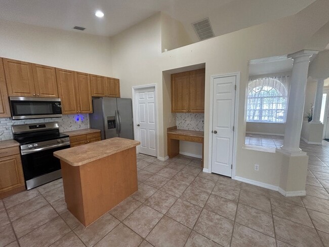 Photo - Gorgeous 4/2 wont last long