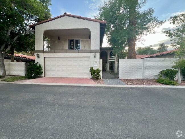 Building Photo - Hidden gem in the heart of Las Vegas Rental