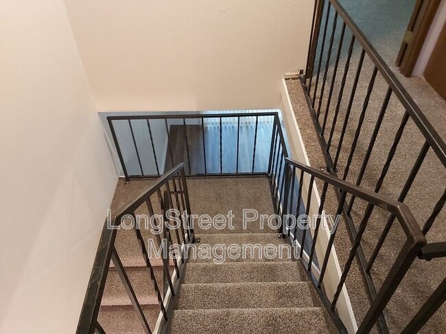 Photo - 3151 N Shore Dr SE Unit 1