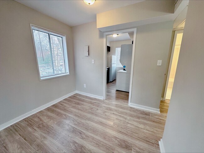 Photo - Greenbrier Apartments