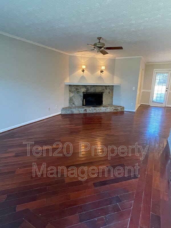 Photo - 7308 Paprika Ln