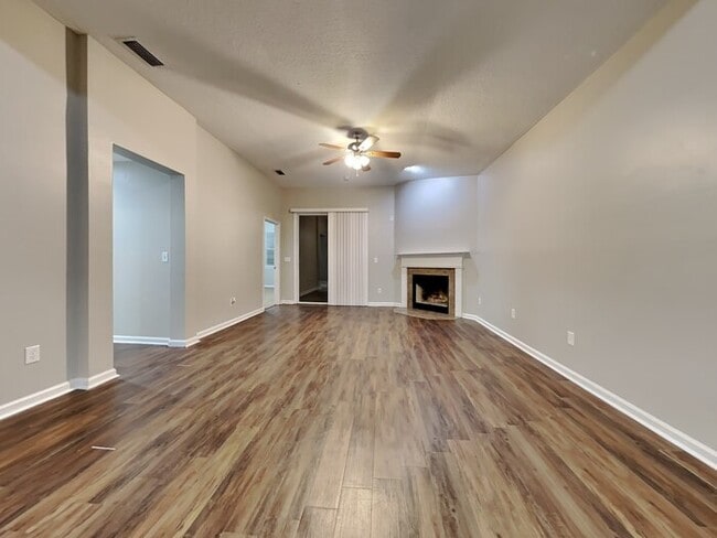 Photo - 4237 Campus Hills Cir