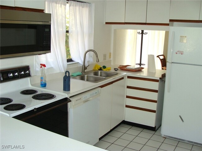 Building Photo - 857 Reef Point Cir