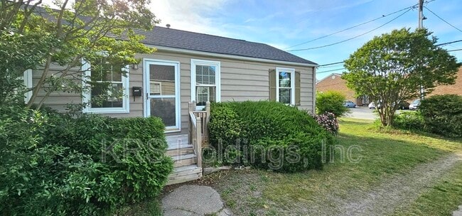 Photo - 1267 Little Bay Ave