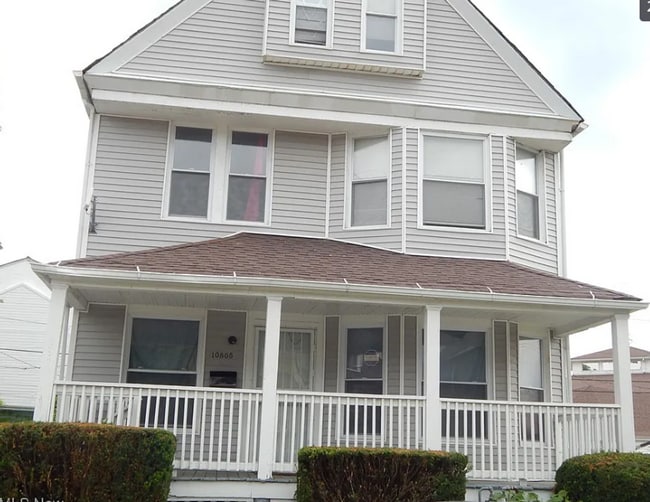 Photo - 10805 Hull Ave