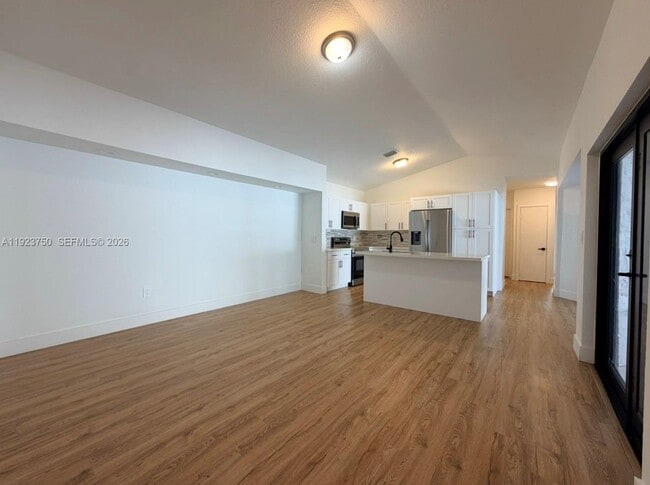 Photo - 11361 SW 145th Ave